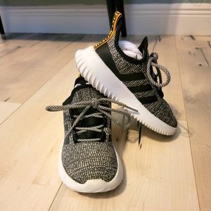 Kids Adidas Cloudfoam